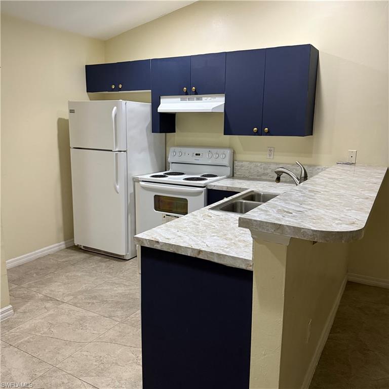 LEHIGH ESTATES - Residential Lease