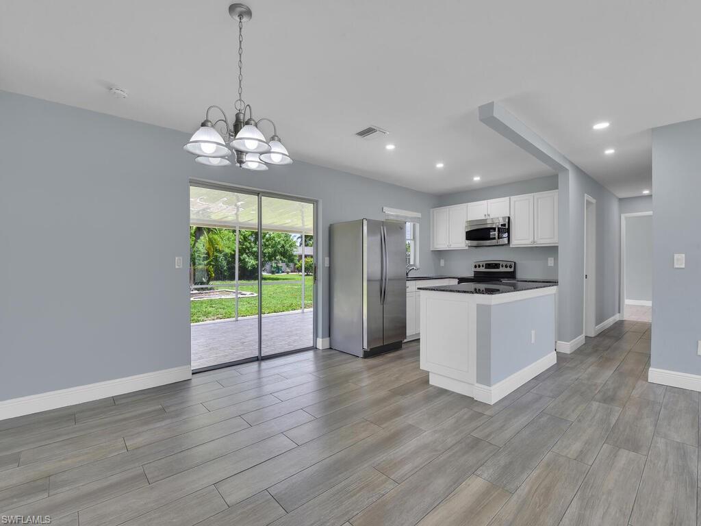 GOLDEN GATE CITY - Residential