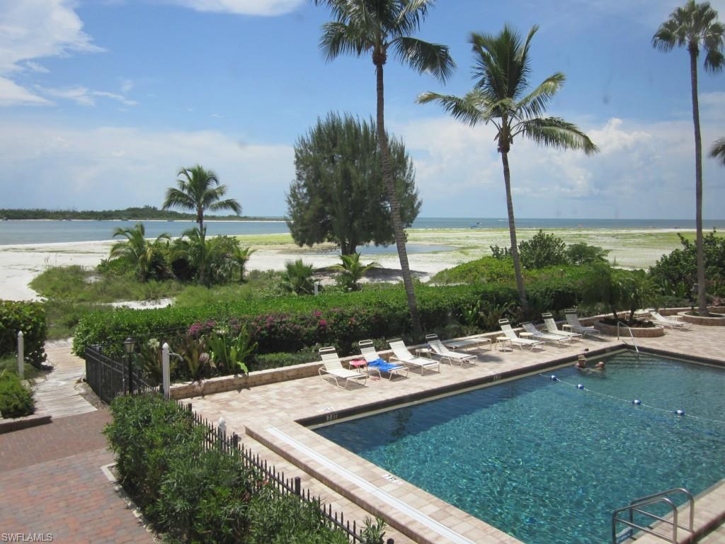 ISLANDS END CONDO - Residential