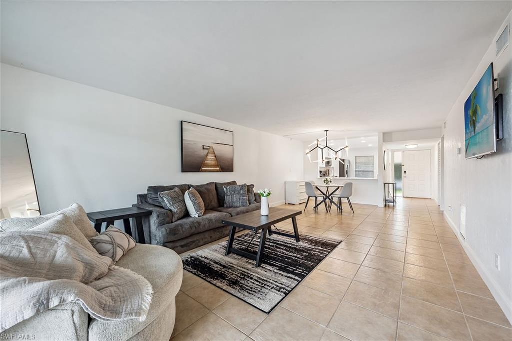 SPANISH PINES - Residential