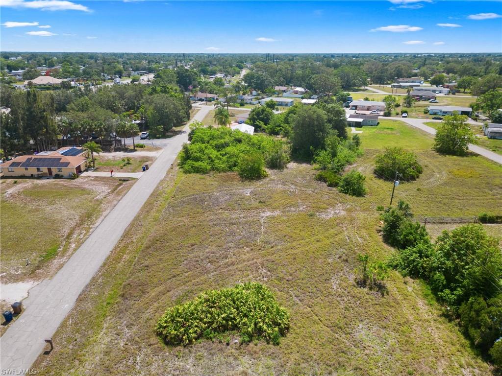 LEELAND HEIGHTS - Land