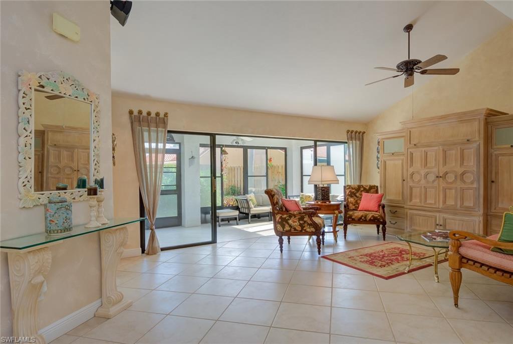 BEACHWALK HOMES - Residential