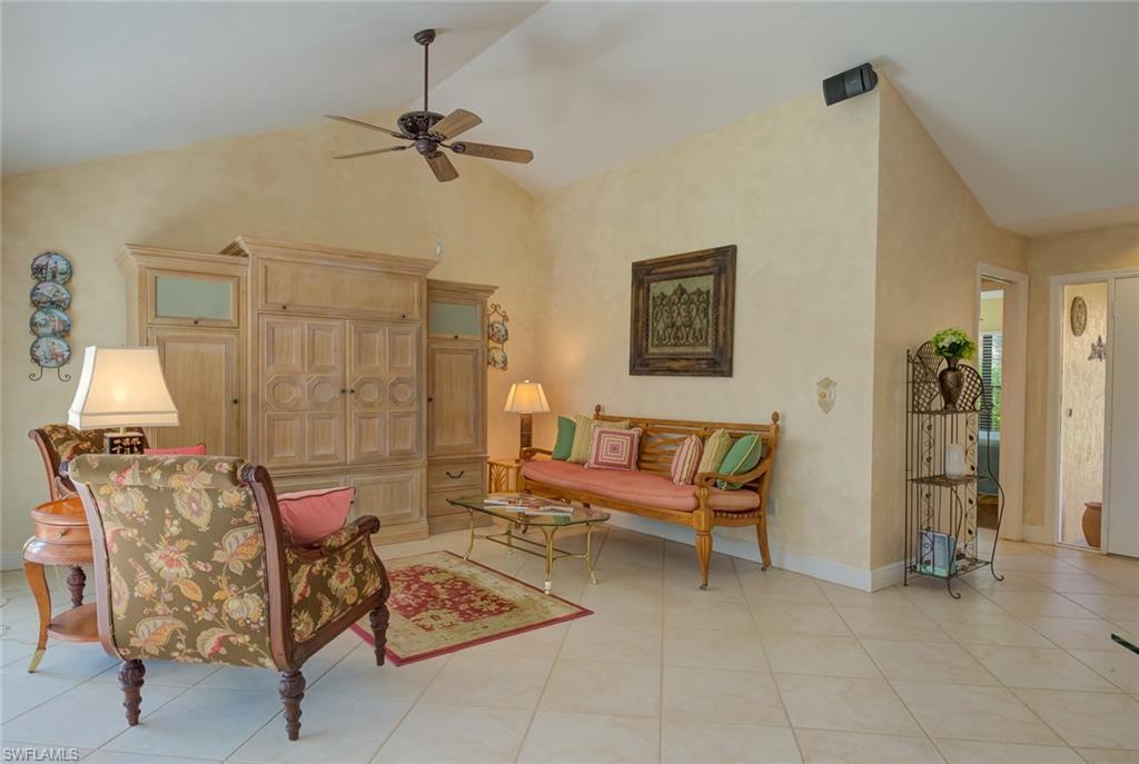 BEACHWALK HOMES - Residential