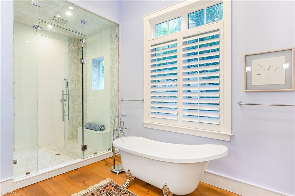 AQUALANE SHORES - Residential Lease