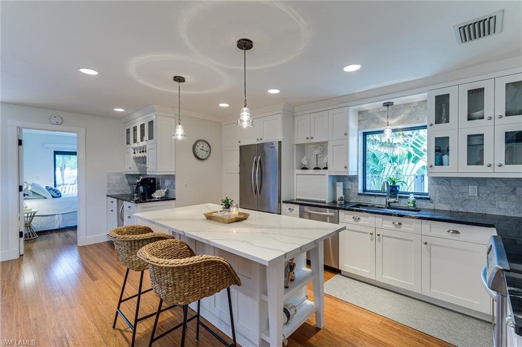 OYSTER BAY - Residential