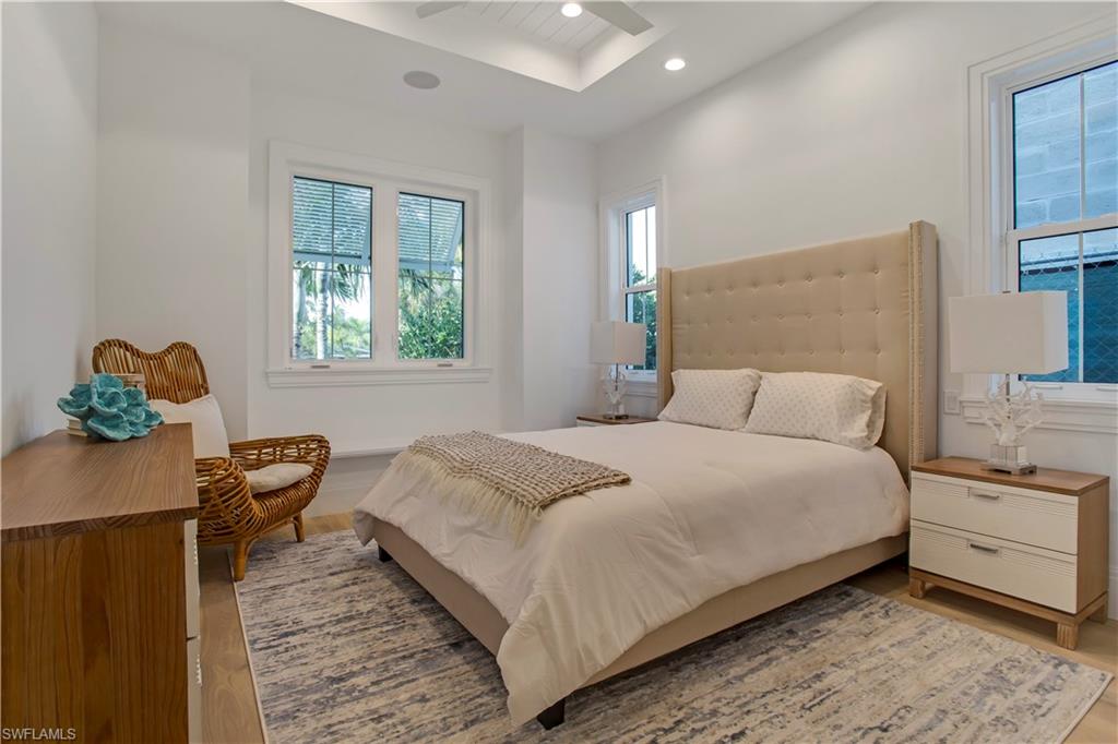 OLDE NAPLES - Residential