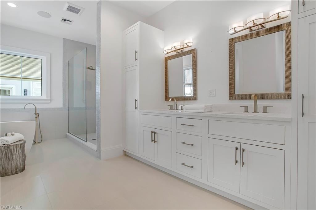 OLDE NAPLES - Residential