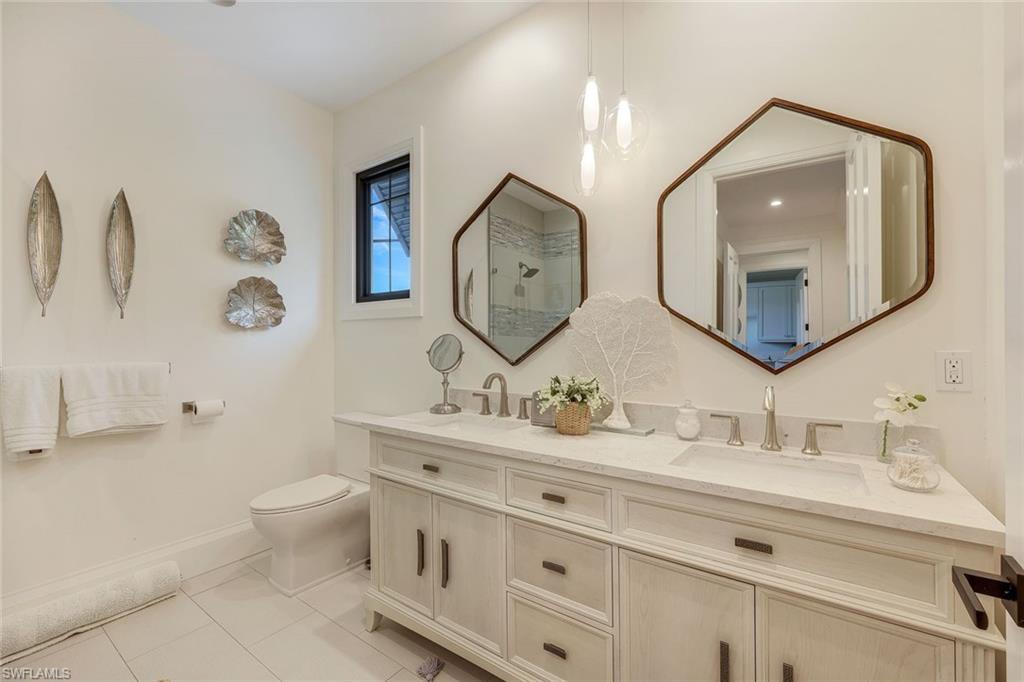 MOORINGS - Residential