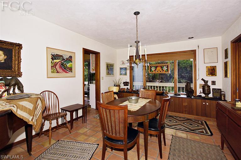 THE ROCKS - Residential