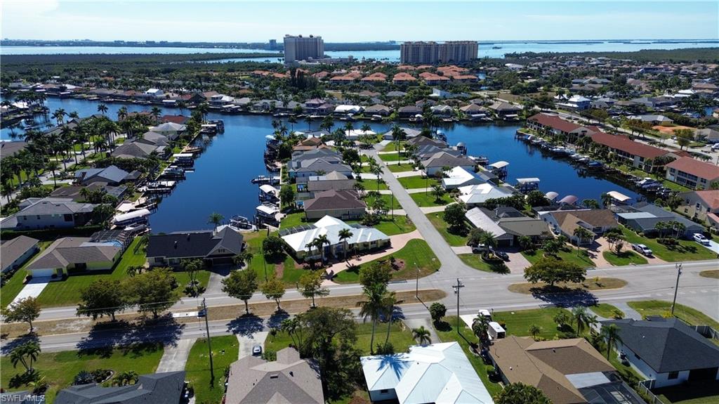 CAPE CORAL - Residential Lease