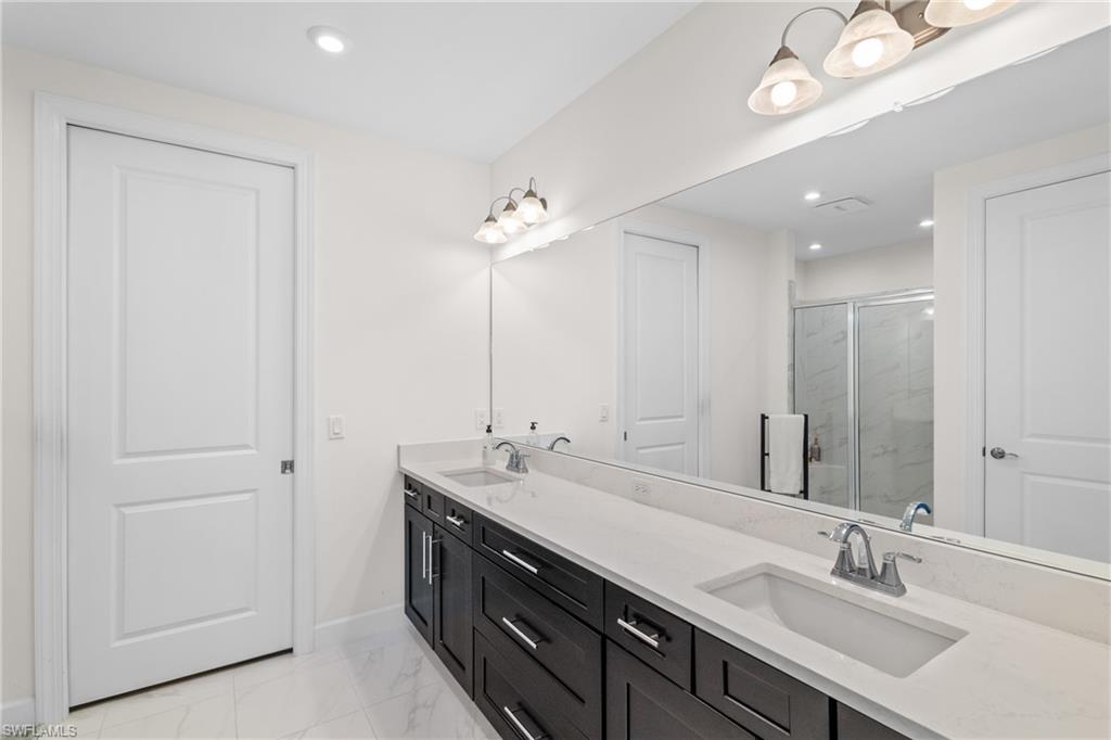 ESPLANADE - Residential