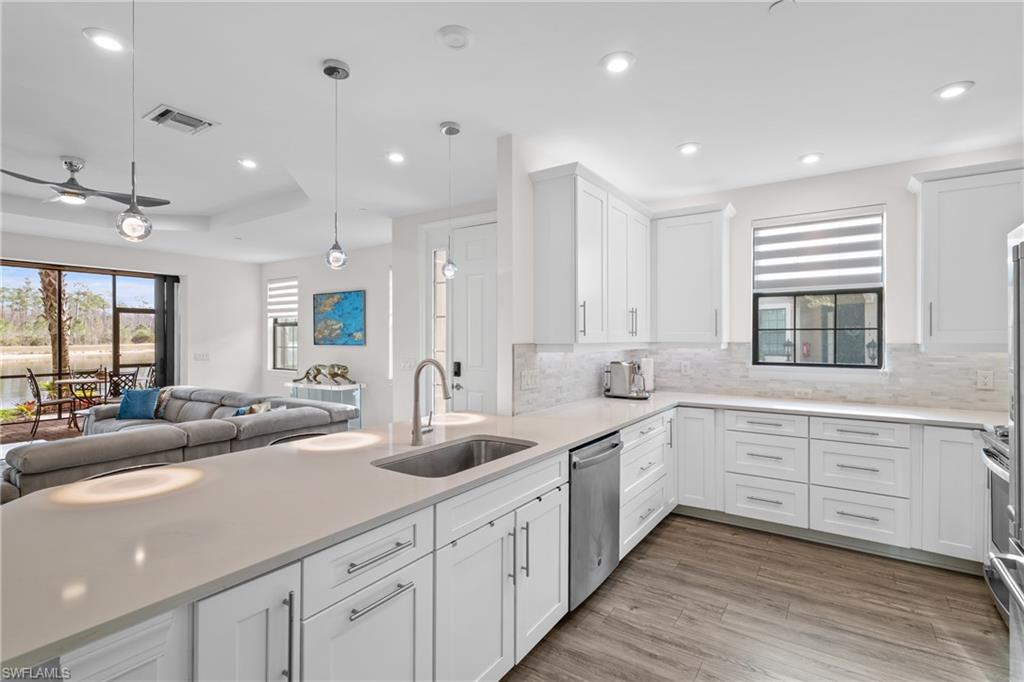 ESPLANADE - Residential