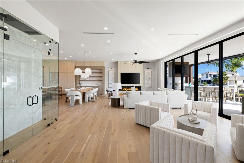 CONNERS - Residential