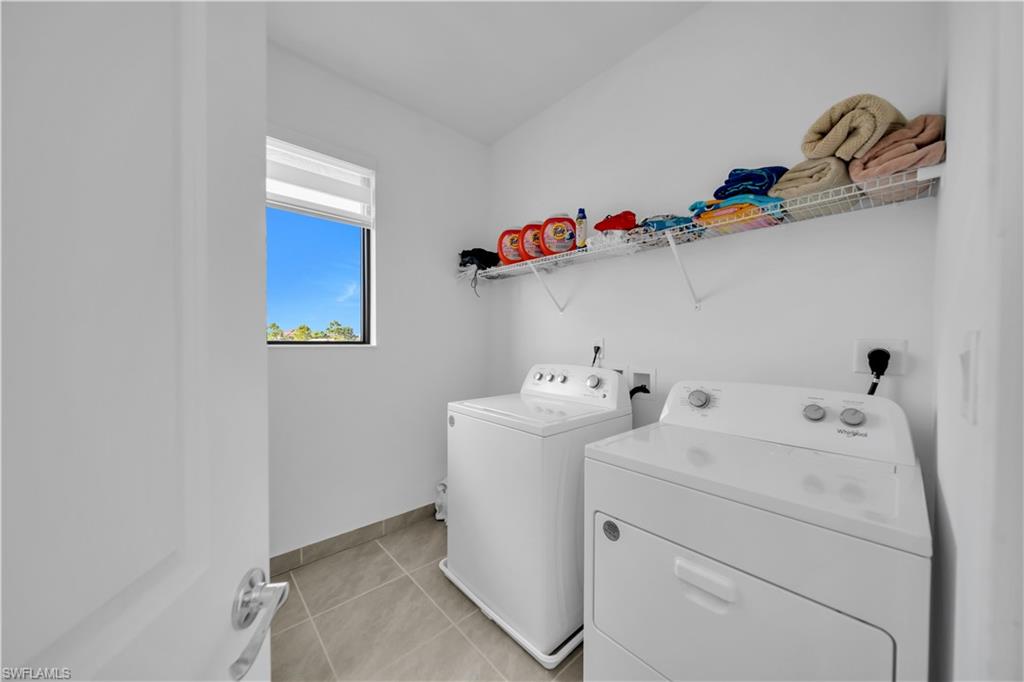 MAPLE RIDGE - Residential