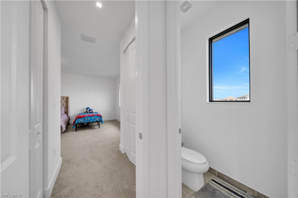 MAPLE RIDGE - Residential