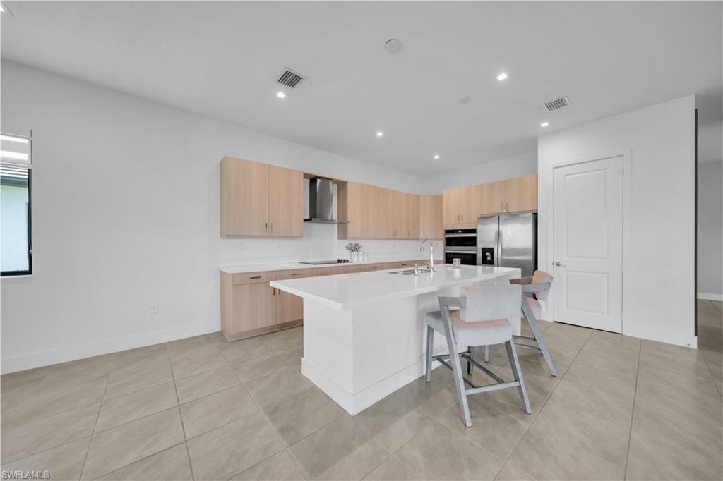 MAPLE RIDGE - Residential