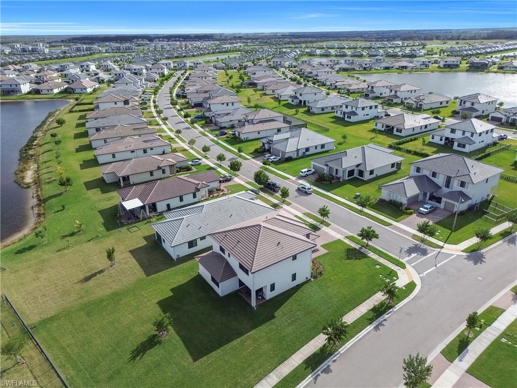 MAPLE RIDGE - Residential