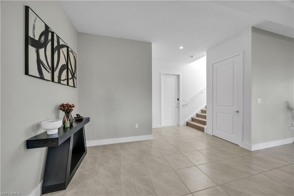 MAPLE RIDGE - Residential