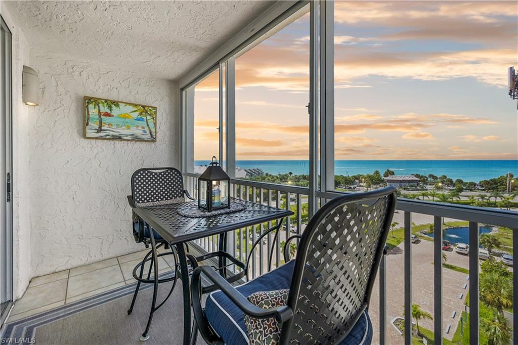 BEACH AND TENNIS CLUB - Residential