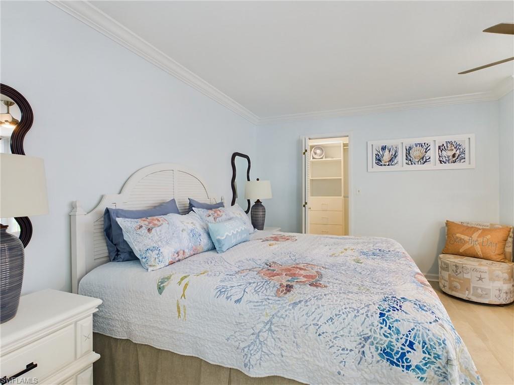 BEACH AND TENNIS CLUB - Residential