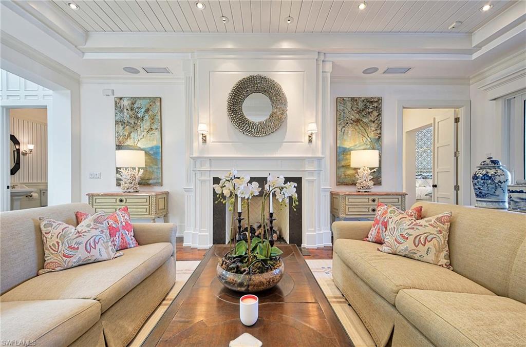 OLDE NAPLES - Residential