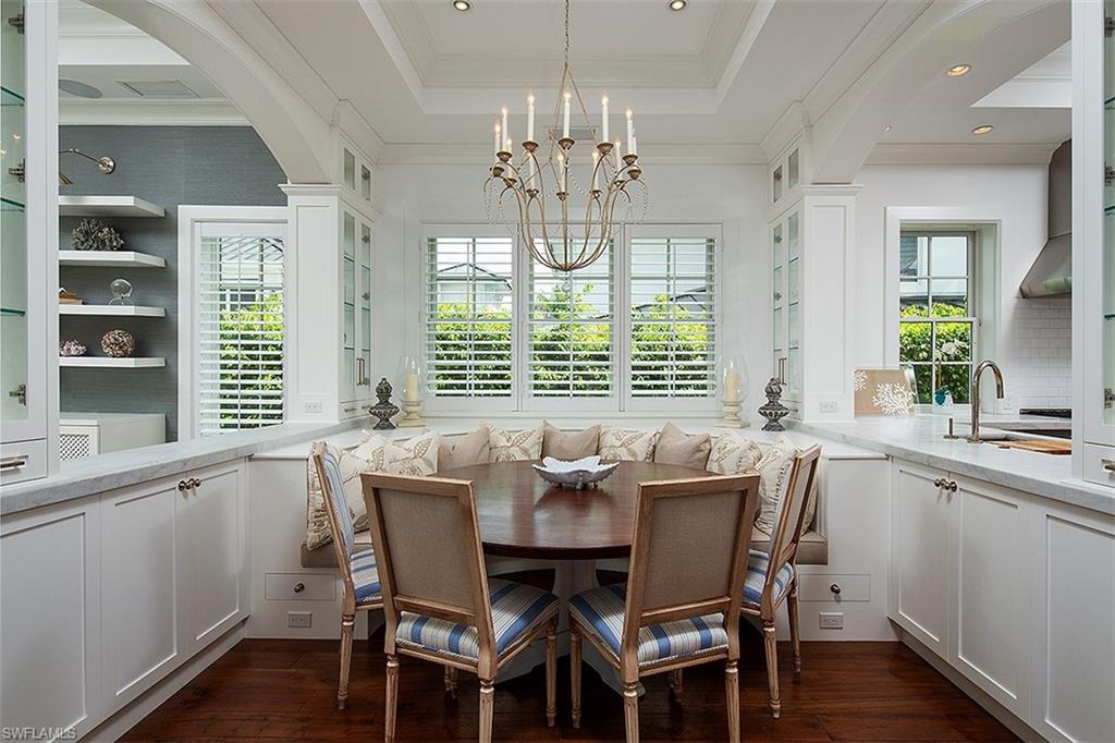 OLDE NAPLES - Residential