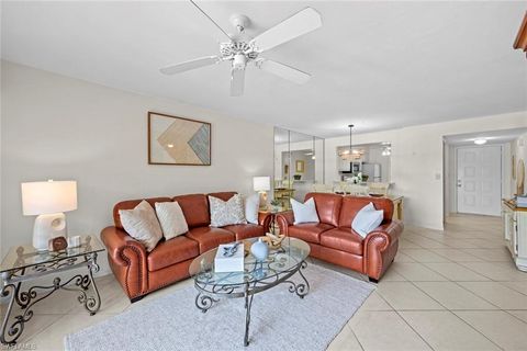 219 Fox Glen DR 1203 NAPLES FL 34104