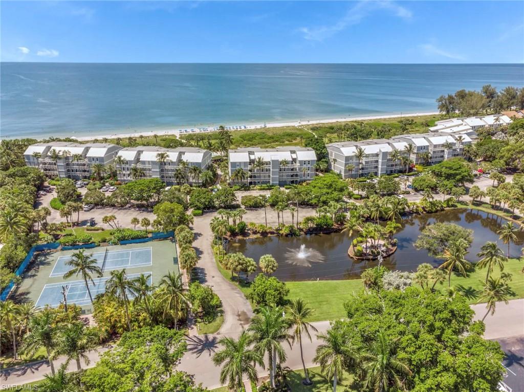 BEACH VILLAS CONDO - Residential