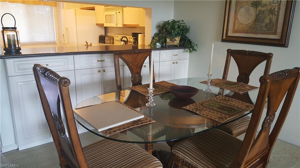 ANDOVER SQUARE - Residential