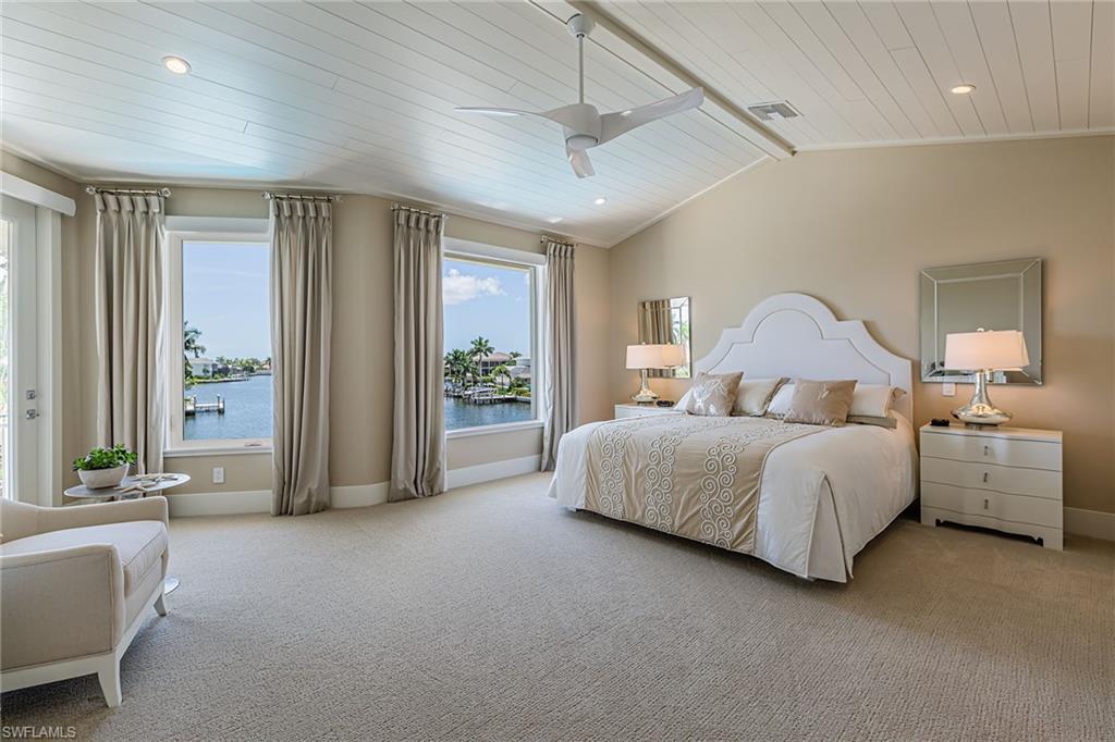 MARCO BEACH - Residential