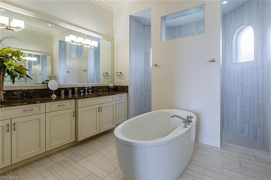 MARCO BEACH - Residential