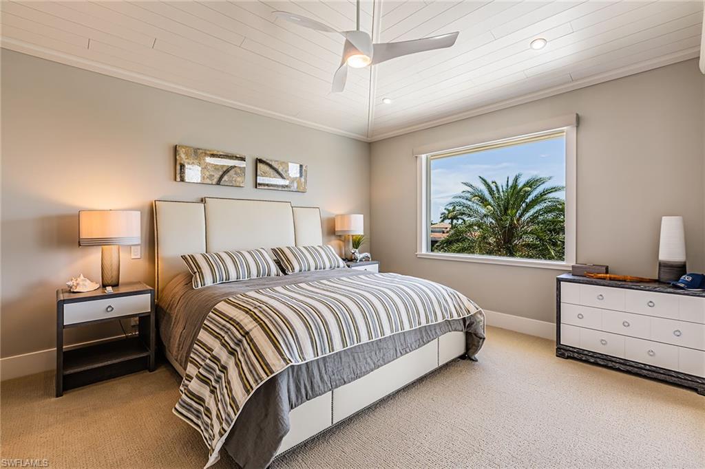 MARCO BEACH - Residential