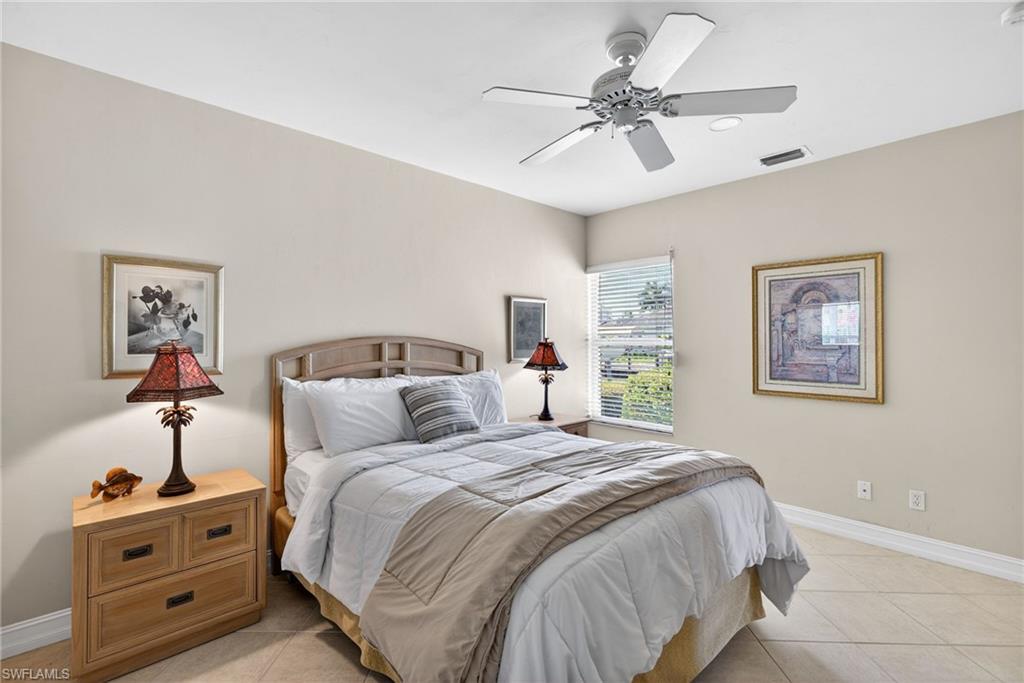 MARCO BEACH - Residential