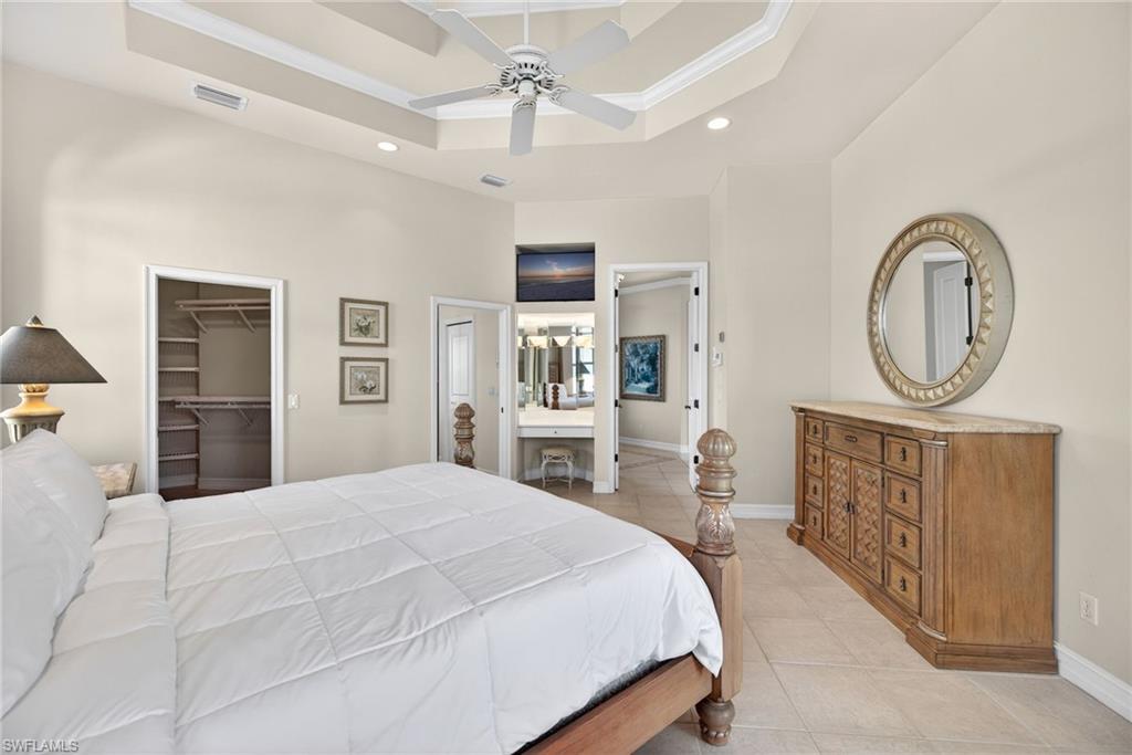 MARCO BEACH - Residential