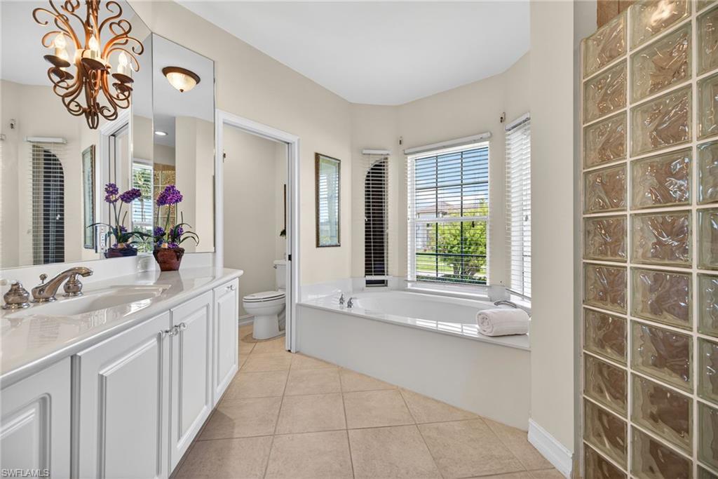 MARCO BEACH - Residential