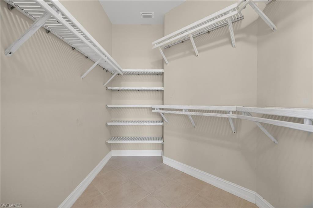 MARCO BEACH - Residential