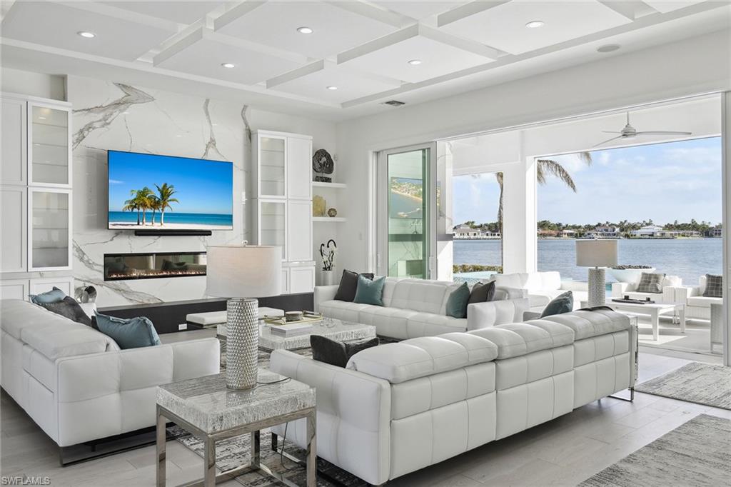 MARCO ISLAND - Residential