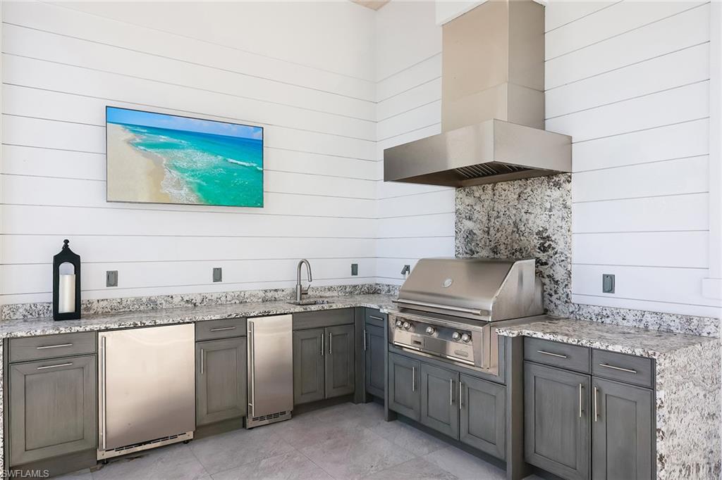 MARCO ISLAND - Residential