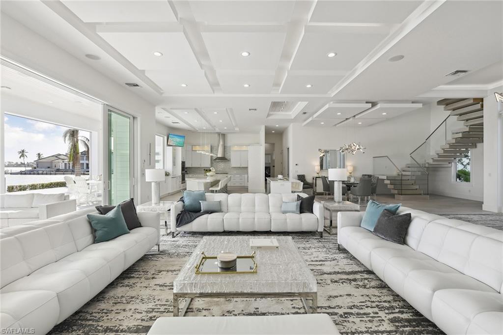 MARCO ISLAND - Residential