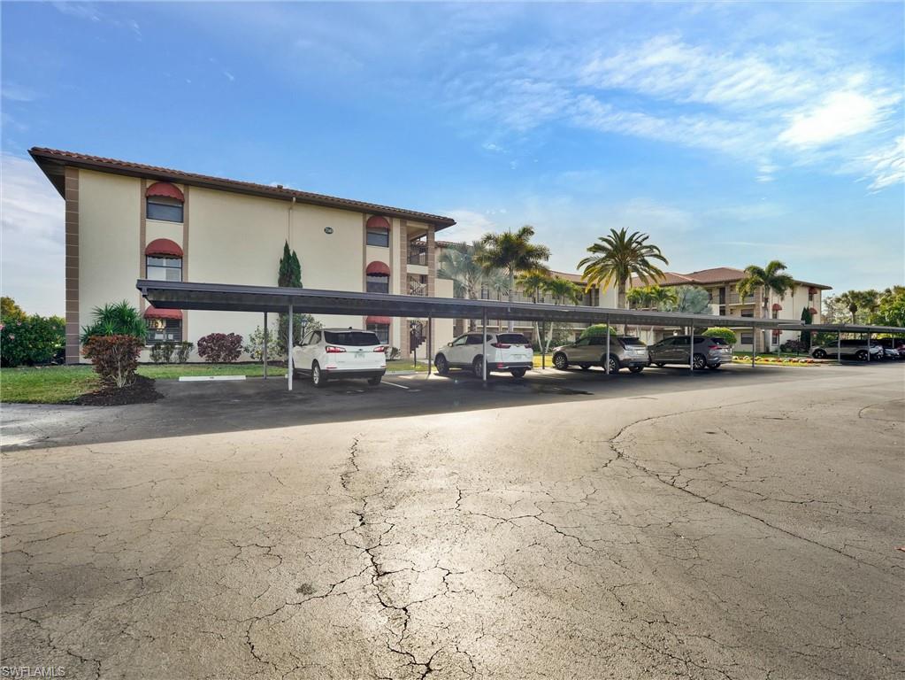 COUNTRYSIDE CONDOS - Residential