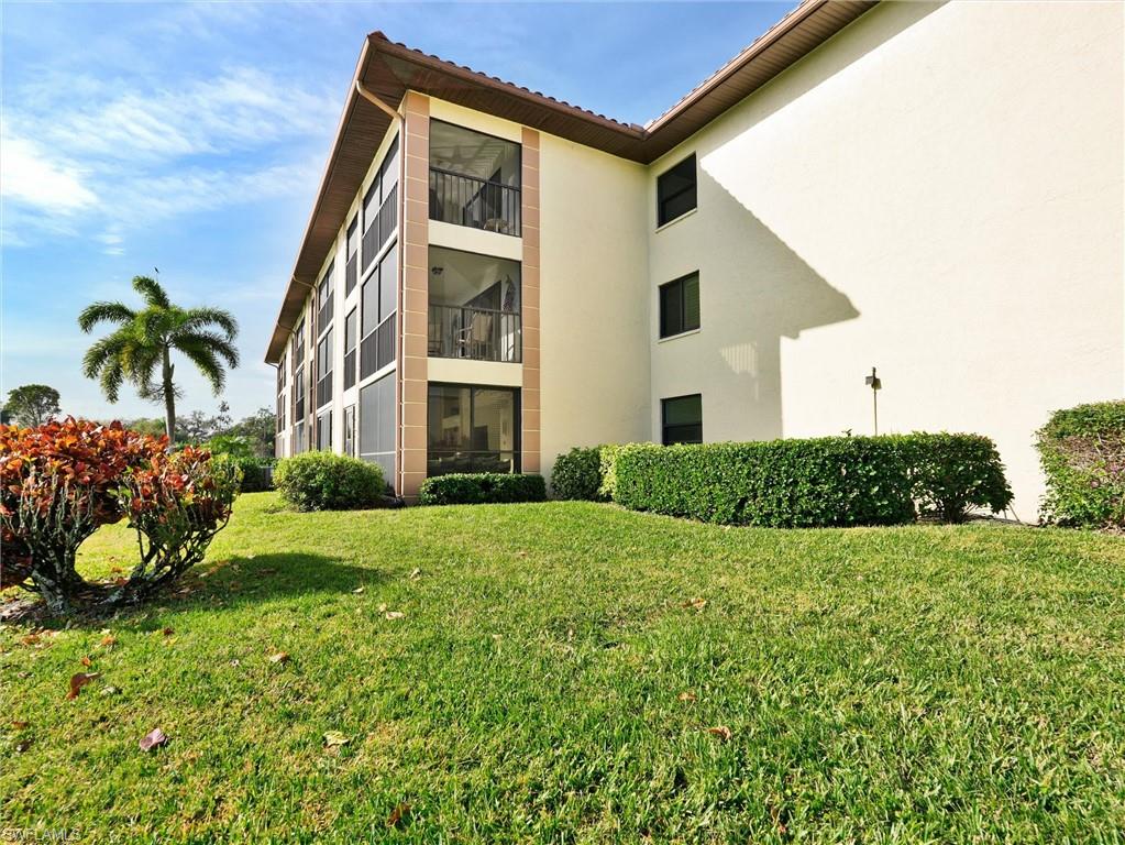 COUNTRYSIDE CONDOS - Residential