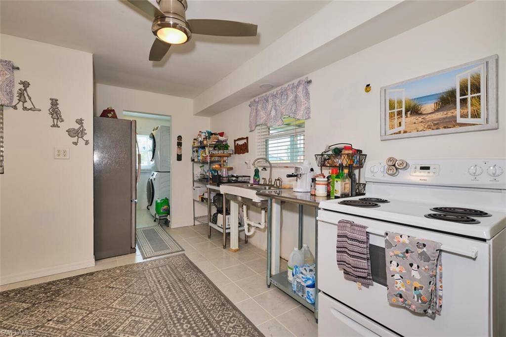 WEDGEWOOD - Residential