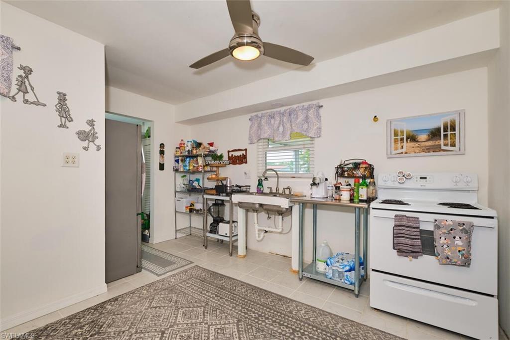 WEDGEWOOD - Residential