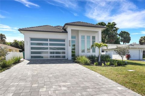 522 98th AVE N NAPLES FL 34108