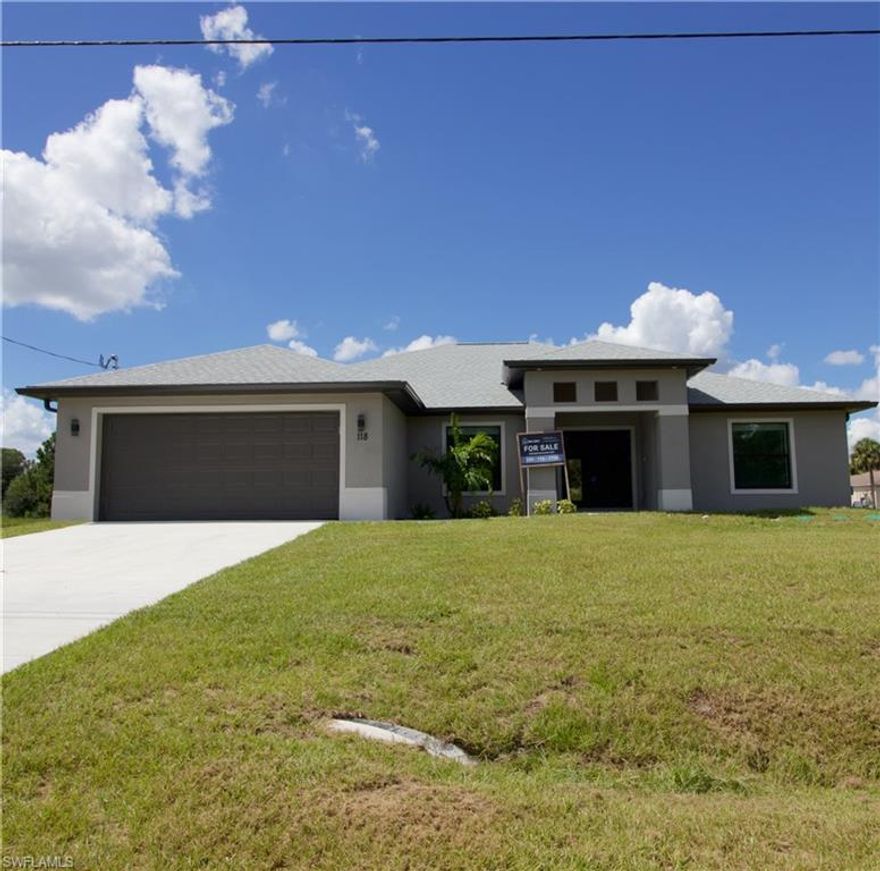 New Construction, 4 Bedroom 2 Bath Home in Mirror Lakes in Lehigh Acres.