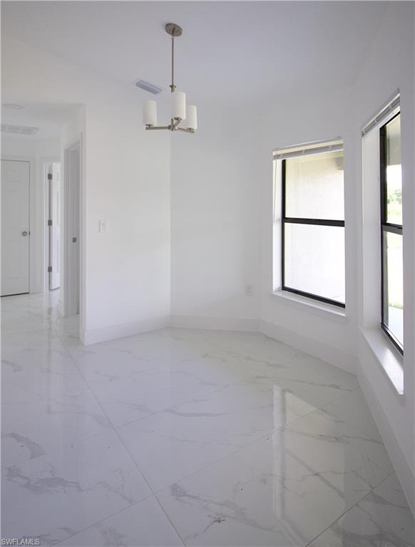 MIRROR LAKES - Residential