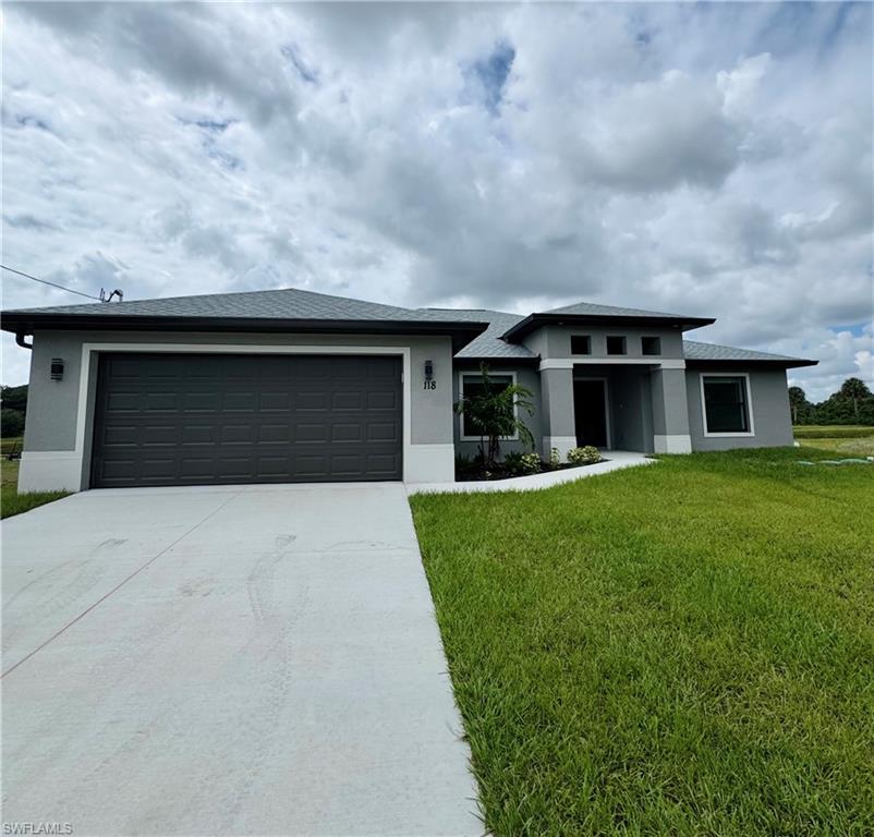 MIRROR LAKES - Residential