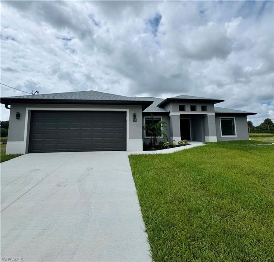 New Construction, 4 Bedroom 2 Bath Home in Mirror Lakes in Lehigh Acres.