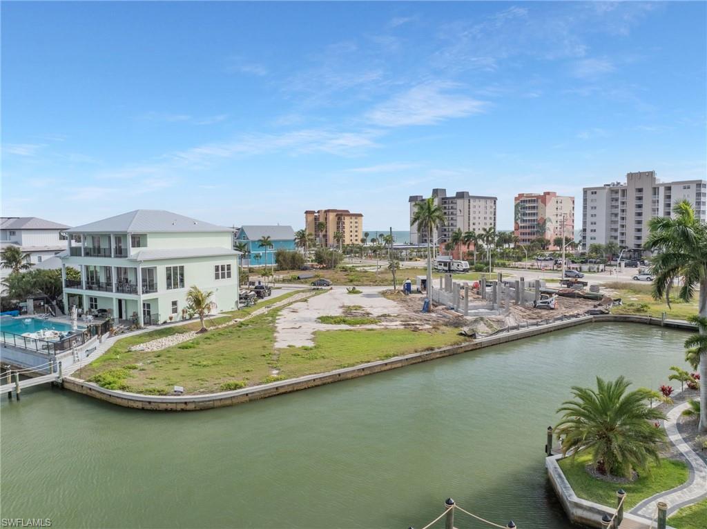 ISLAND SHORES - Land