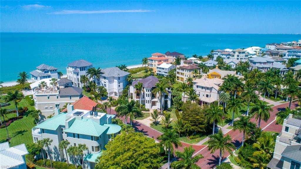 BAREFOOT BEACH - Residential